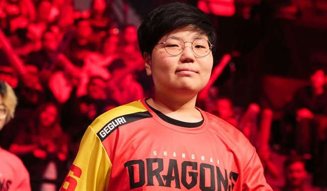 Photo of Pro Overwatch Player “Geguri”